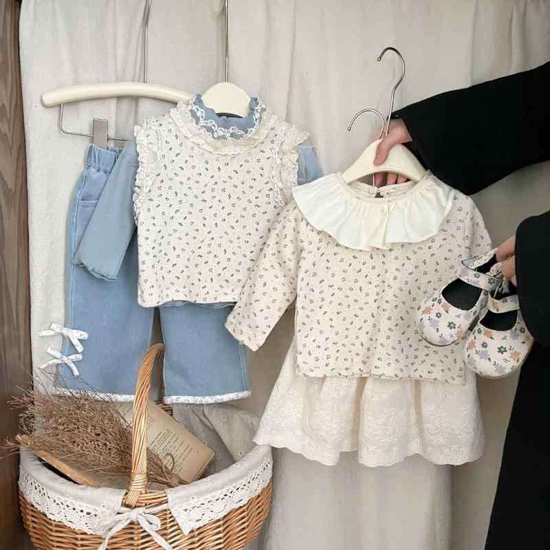 子供用シャツ・ブラウス 女の子 春秋 長袖 花柄 襟付き かわいい おしゃれ 普段着 ベビー 幼児 トップ..