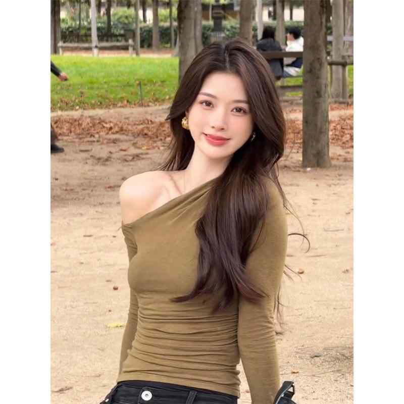 Tシャツ レディース 韓国風 デザイン カットソー 秋冬 長袖 スリム 無地 肩出し トップス ポリエステル プライベート お出かけ着 S M L..
