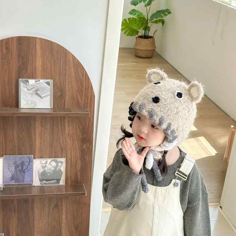 ニット帽 キッズ 秋冬 防寒 耳当て付き ぬいぐるみ 手編み風 帽子 ミッキー ミッフィー 小動物 アルフ..