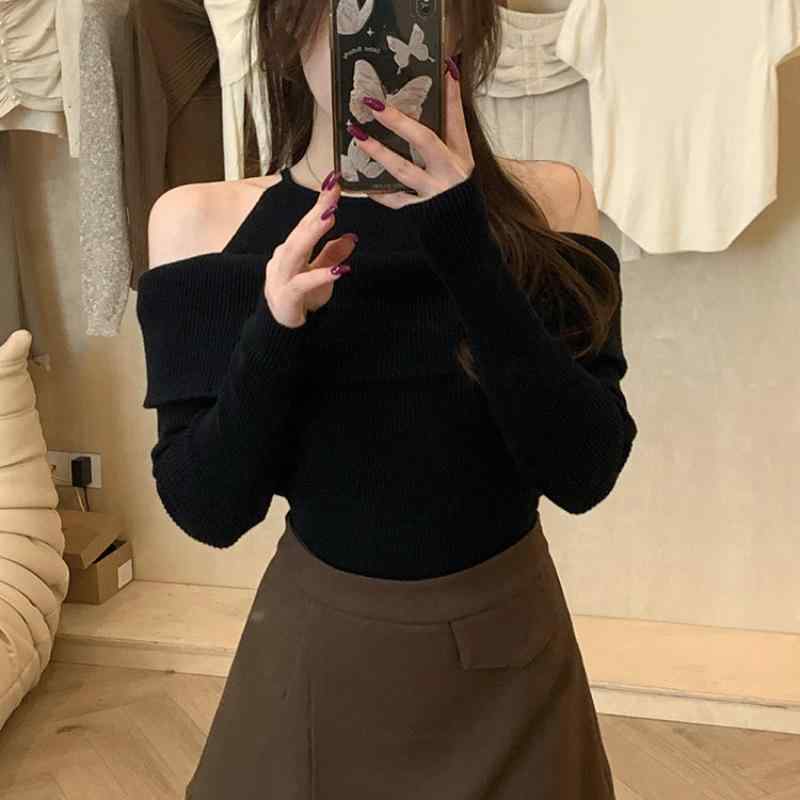 ニット レディース 肩出し 長袖 トップス プルオーバー 秋冬 ショート丈 無地 きれいめ 通勤 かわいい 白色 黒色 茶色 カーキ色