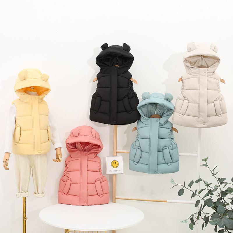 シャドーテールの子供用ベスト キッズ 男女兼用 子供服 フード付き 取り外し可能 中綿入り あったか 防寒 アウター トップス かわいい おしゃれ ベージュ イエロー ブラック ブルー ピンク パープル｜アングル3