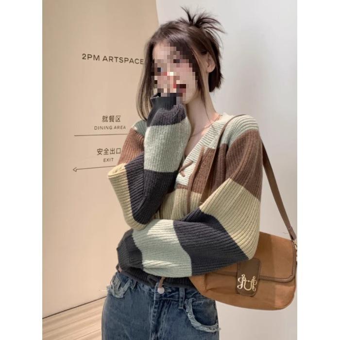 ニット レディース 春秋 ストライプ柄 配色 Vネック 長袖 スリム 着痩せ 短め丈 トップス 韓国風 通勤 普段使い(4.0)