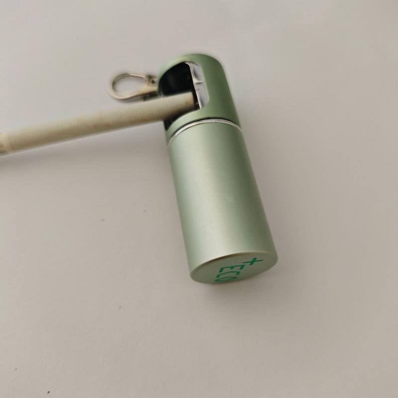 灰皿 レディース メンズ 携帯用 ミニ アルミ製 蓋付き かわいい 浅緑 円筒形 コンパクト 密閉 耐久性 軽量