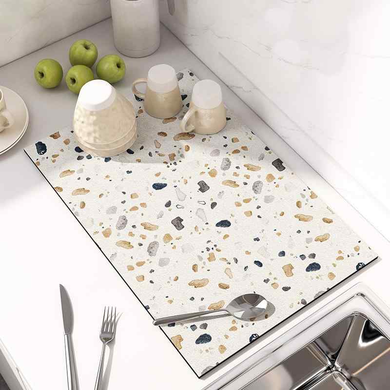 キッチンマット 珪藻土 タイプ 給水マット 食器 置き 速乾 ずれ防止 防カビ 抗菌 防臭 北欧風 無地 シンプル おしゃれ かわいい テーブルマット