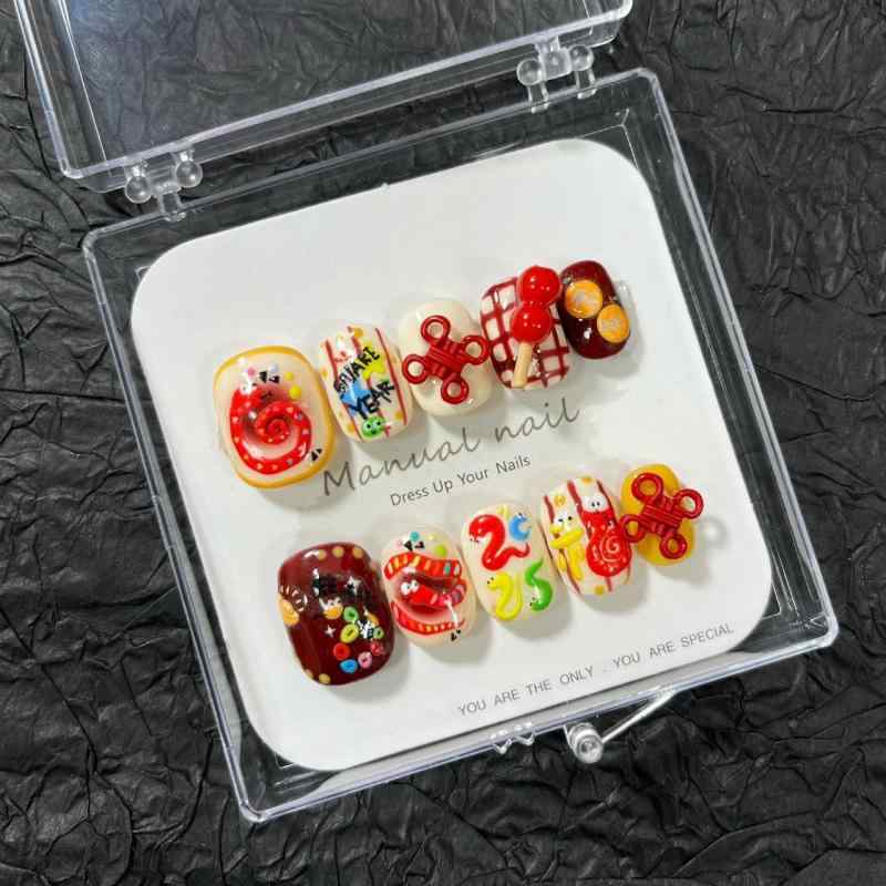 ネイルチップ レディース かわいい カートゥーン ショート ラウンド 手作り 取り外し可能 クロス バラ チューリップ イチゴ レモン 花柄 ハート 貝殻 桃 猫 肉球 リボン 星柄 星 ヒョウ柄 チェック柄 牛柄 キャンディ