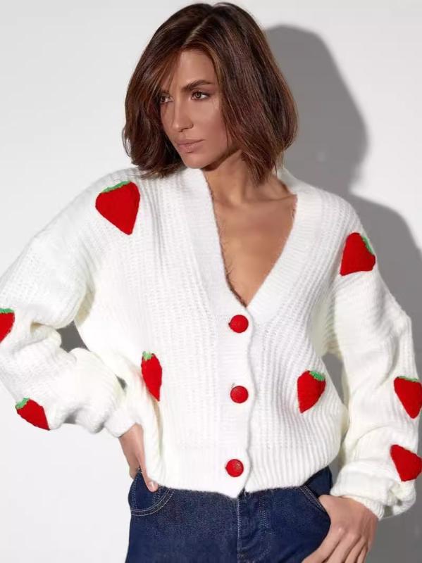 ニットカーディガン レディース いちご 苺 ストロベリー アップリケ Vネック 厚手 暖かい あったか ゆったり 大きめ ミドル丈 トップス 羽織り 通勤 オフィス きれいめ かわいい ガーリー フェミニン 秋冬