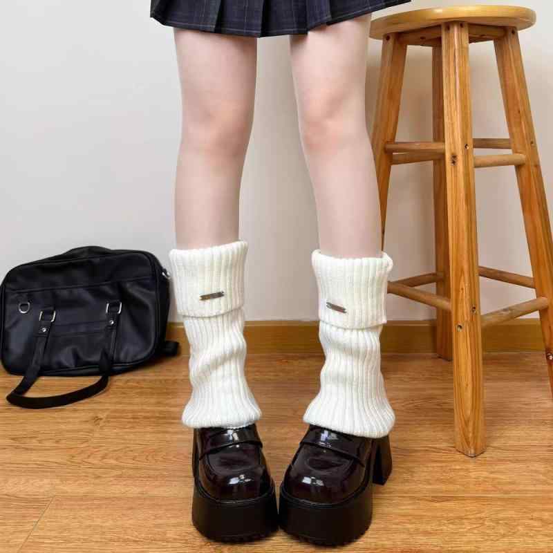 靴下 レディース ソックス 中筒丈 アクリル 無地 白 黒 秋冬 滑り止め 厚手 Y2K 韓国風