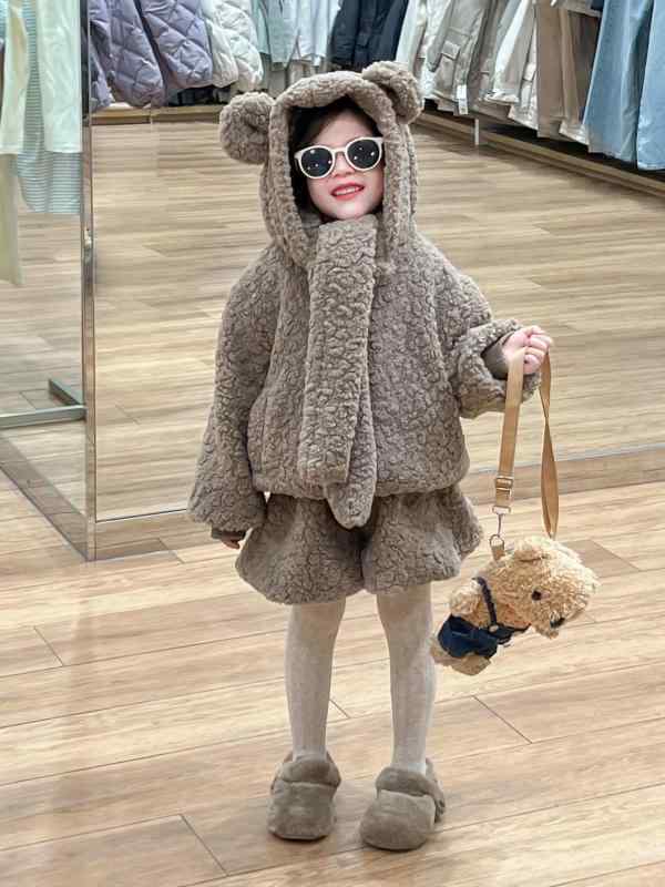 キッズ 冬服 パンツセット 2点セット 小熊 くま耳 ボアジャケット ショーパン セットアップ かわいい 暖かい 防寒 韓国子供服 女の子 90cm 100cm 110cm 120cm 130cm 140cm