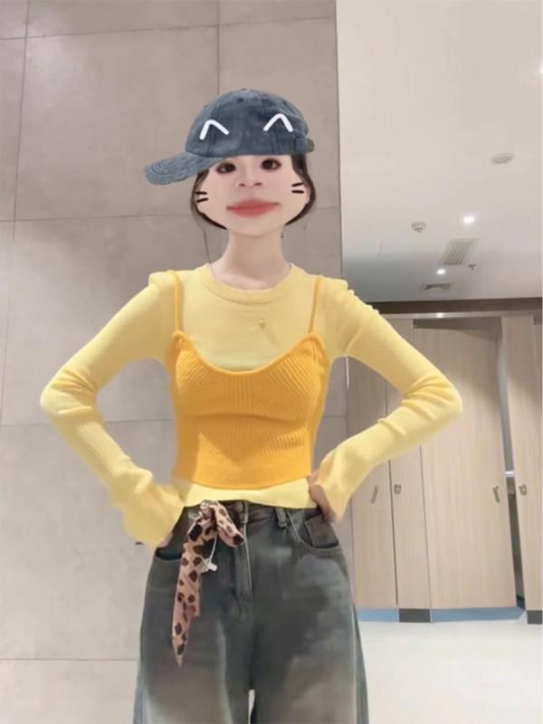 ニット レディース 韓国風 重ね着風 キャミソール トップス 秋冬 長袖 スリム 無地 カットソー プルオーバー フェミニン かわいい 黄色 ピンク系