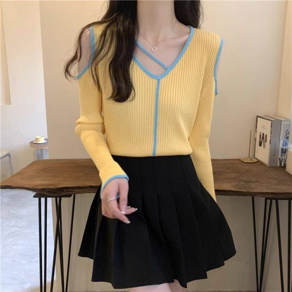 ニット レディース 長袖 肩出し Vネック トップス 秋冬 セクシー 伸縮性 タイト インナー ニットソー カットソー 白 黒 黄色