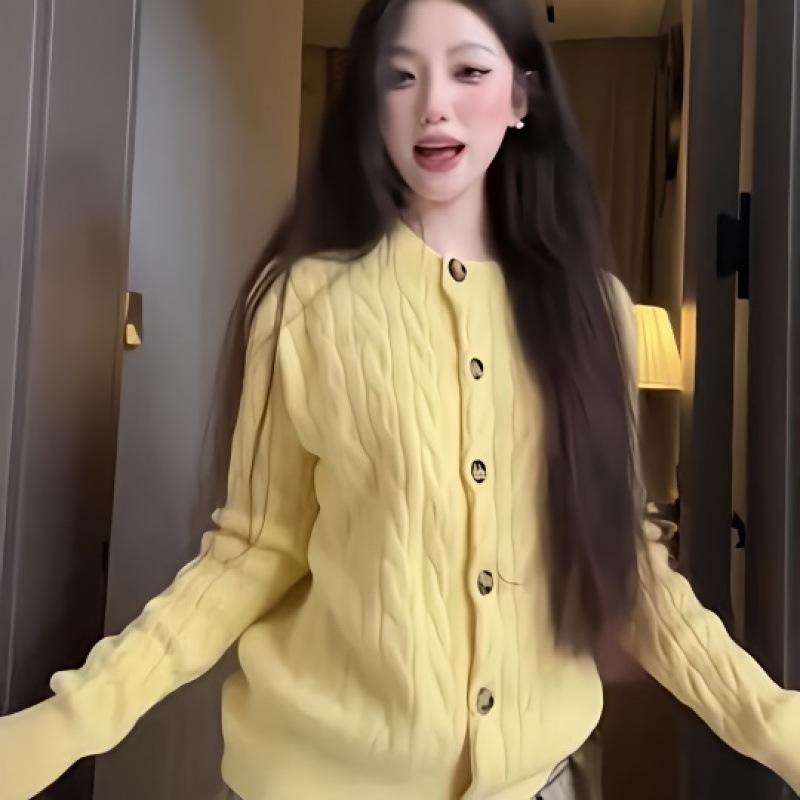 乐天商城 - ニット レディース カーディガン 麻花編み 黄色 アウター 春秋 ゆったり かわいい 長袖 トップス 接触冷感 柔らかい 肌触り