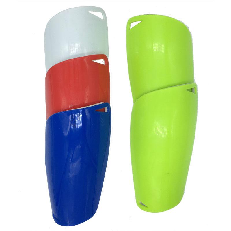 サッカー用具 シンガード レガース 大人 子供 スポーツ用品 プラスチック製 赤 白 青 黒 黄色