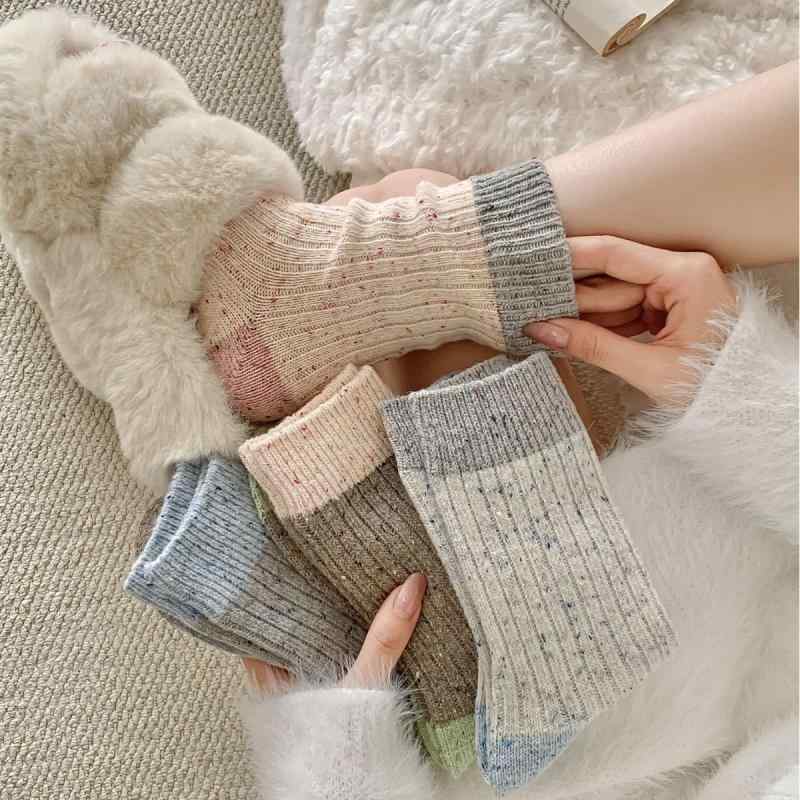 靴下 レディース 秋冬 ウール 混紡 無地 リブ編み ソックス 厚手 保温性 デイリーユース カジュアル 中筒 ホワイト グレー ブラウン ピンク系