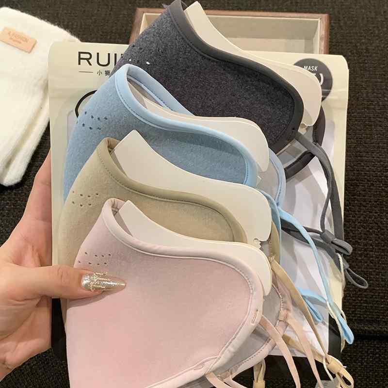 マスク 秋冬用 防寒 接触冷感 呼吸しやすい 軽い 伸縮性 あったか マスク 紫外線対策 寒さ対策