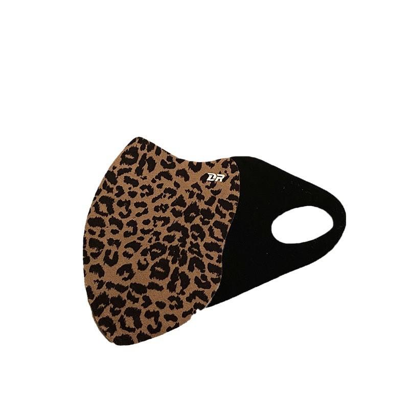 マスク 秋冬 女性用 両面 フリース ヒョウ柄 防寒 防風 飛沫対策 おしゃれ かわいい 自転車