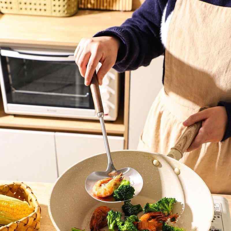 調理器具 304ステンレス製 クッキングスパチュラ 胡桃木ハンドル 家庭用 中華料理 炒め物 耐熱 防錆 キッチンツール ヘラ