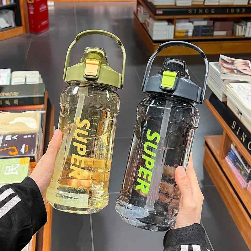 水筒 レディース メンズ 八角 大容量 1500ml 2000ml ストロー スポーツ PC素材 アウトドア 運動会 体育祭 ブラック 黒 グレー ホワイト 白...