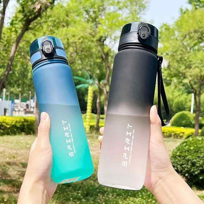 水筒 スポーツウォーターボトル 大容量 1000ml 750ml 500ml グラデーションカラー 磨りガラス 軽量 携..