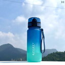 水筒 レディース メンズ スポーツウォーターボトル 軽量 500ml プラスチック 携帯用 漏れ防止 直飲み タイプ クリアボトル 運動用 オフィス アウトドア...