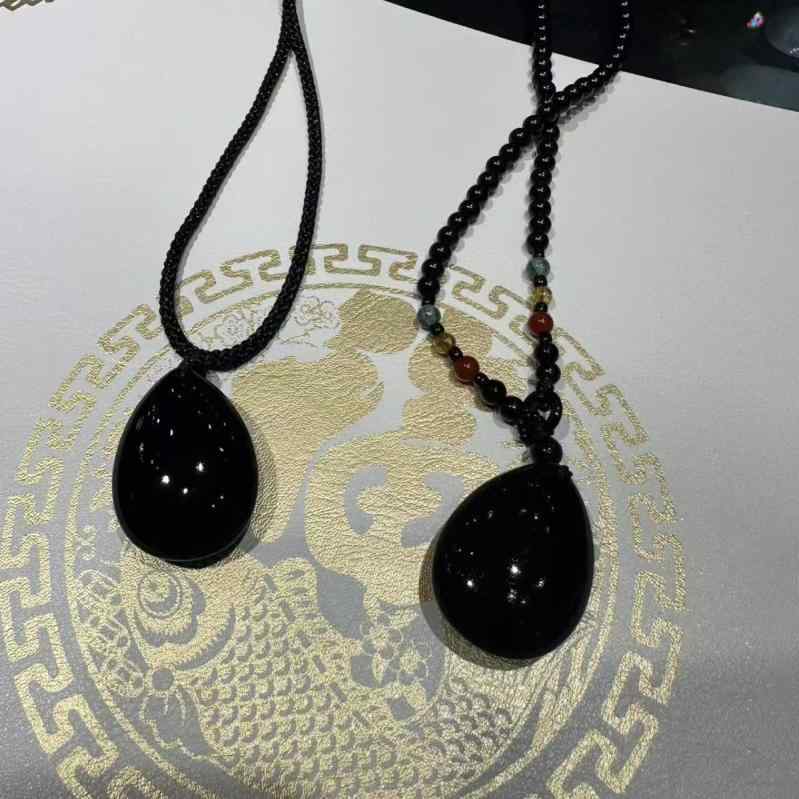 ネックレス メンズ 天然黒曜石 水滴 ペンダント 調整可能 黒石 チェーン お守り ドロップ 民族風