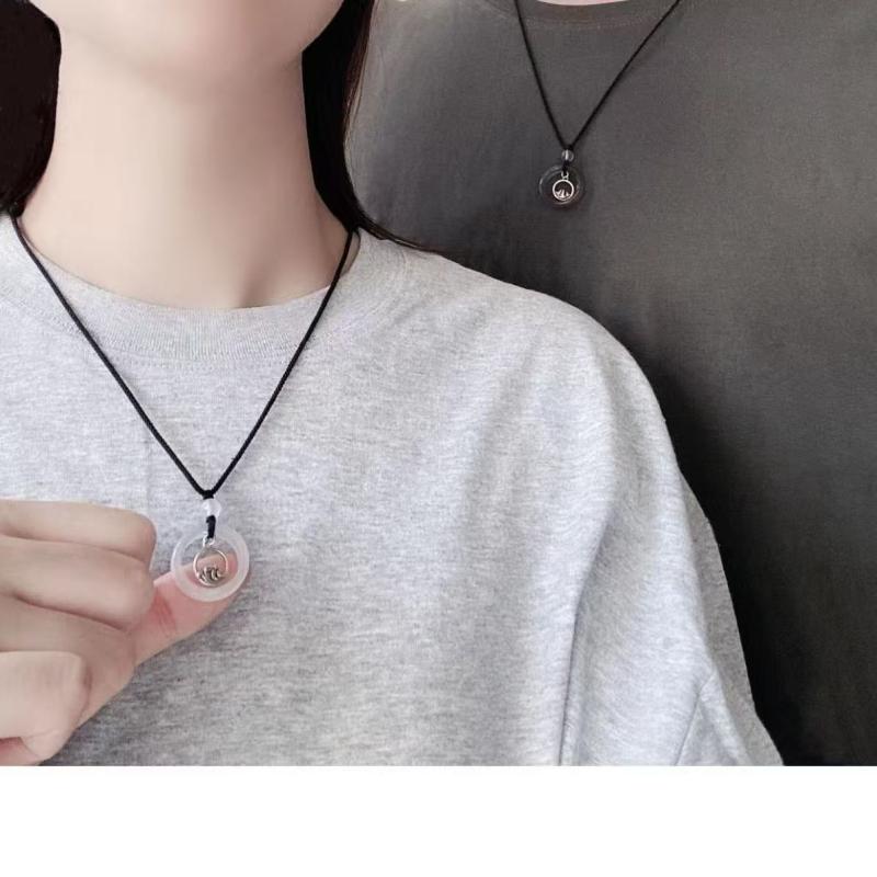 ネックレス 男女兼用 ペア 水晶 お守り ペンダント 合金 锁骨チェーン ハンドメイド 白色 グレー 民族..