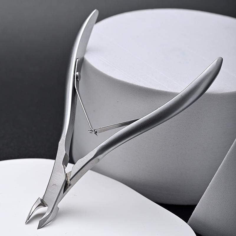 爪切り ネイルニッパー 甘皮ケア ステンレス製 磨砂加工 平口 携帯用 自宅用