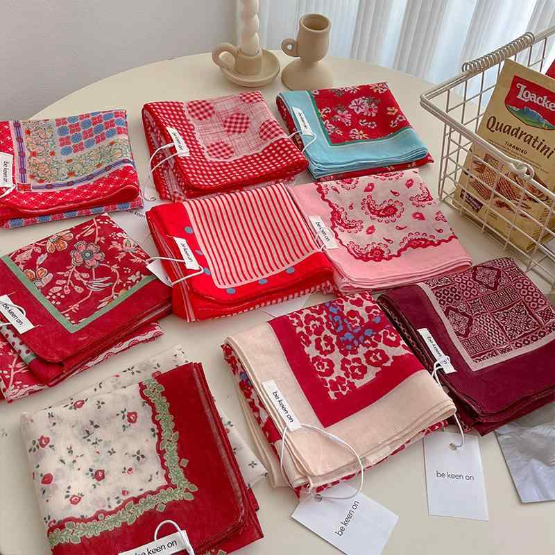 スカーフ レディース 春夏 綿麻 小さめ 正方形 ストール ファッション バッグスカーフ ヘアアレンジ 赤 ピンク系 UVカット 日焼け止め かわいい ガーリー