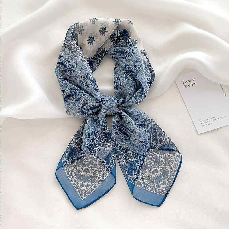 スカーフ レディース シルク 春夏 薄手 正方形 防UV 日焼け止め ショール ストール ファッション 通勤 ..