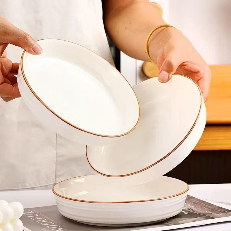 皿 レディース 深皿 プレート 釉下彩 ファッション 食器 7号 8号 鉄合金 金縁 ヨーロッパ風 丸皿 菜皿 ..