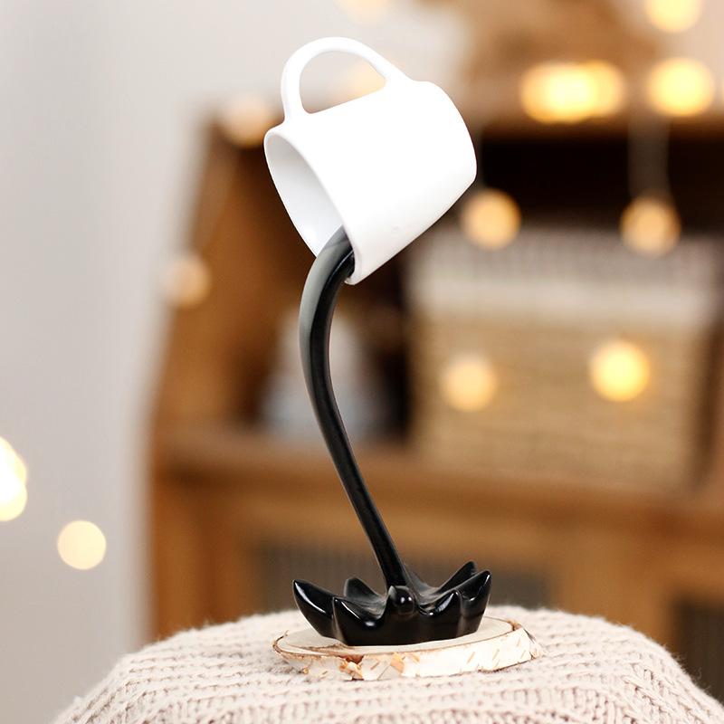 置物 オブジェ インテリア 雑貨 樹脂製 浮遊 コーヒーカップ 卓上 飾り ギフト ディスプレイ モダン