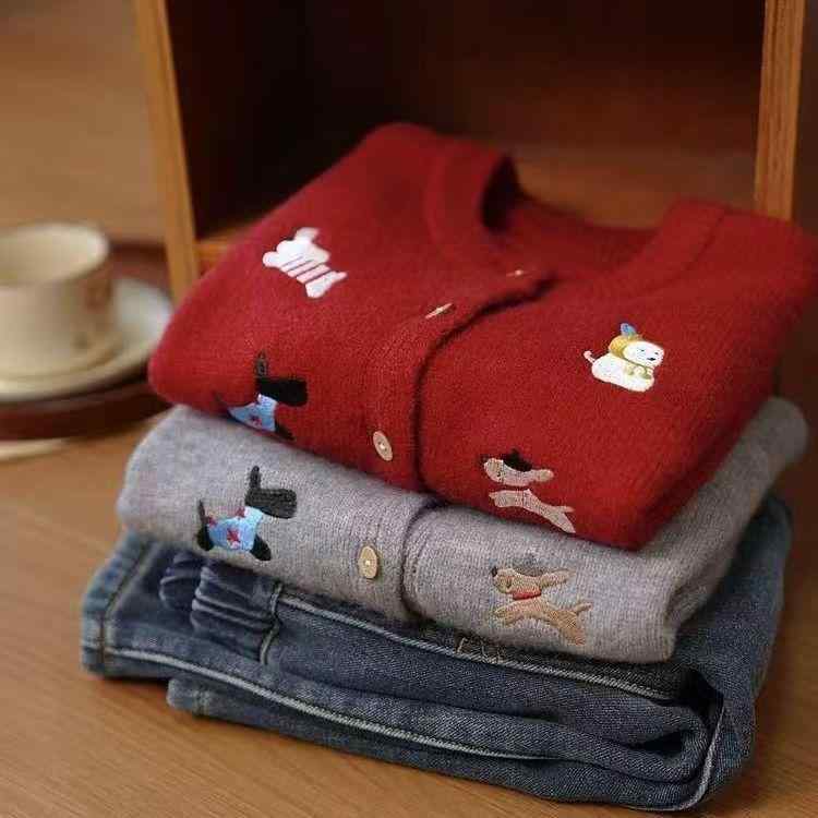 ニット カーディガン キッズ ベビー 厚手 子供 女の子 男の子 男女兼用 トップス アウター 上着 羽織り 綿100% かわいい 通園 通学 防寒 秋冬 レッド