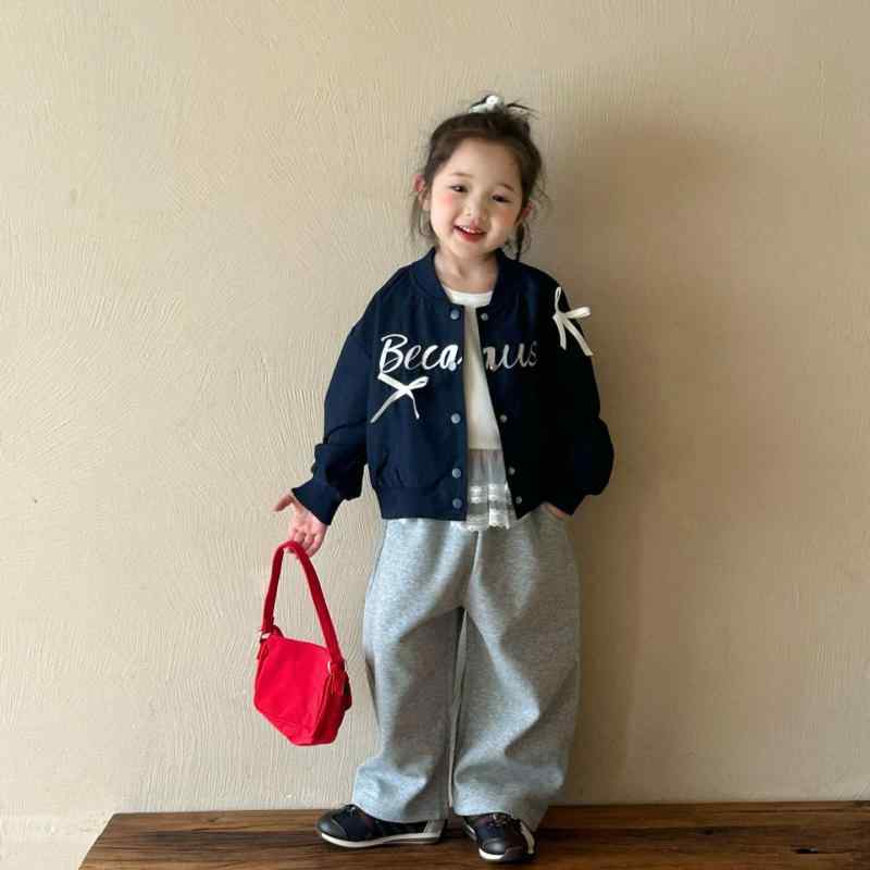 子供服 女の子 アウター 韓国風 ファッション リボン 刺繍入り ジャケット 野球服 春秋 カジュアル 普段着 長袖 90 100 110 120 130 140