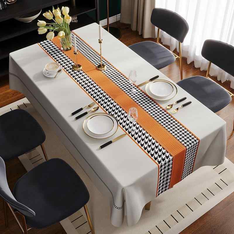 テーブルクロス 防水 防油 PVC 食卓カバー ソフトガラス風 ティーテーブルマット デスクマット 高級感 ..