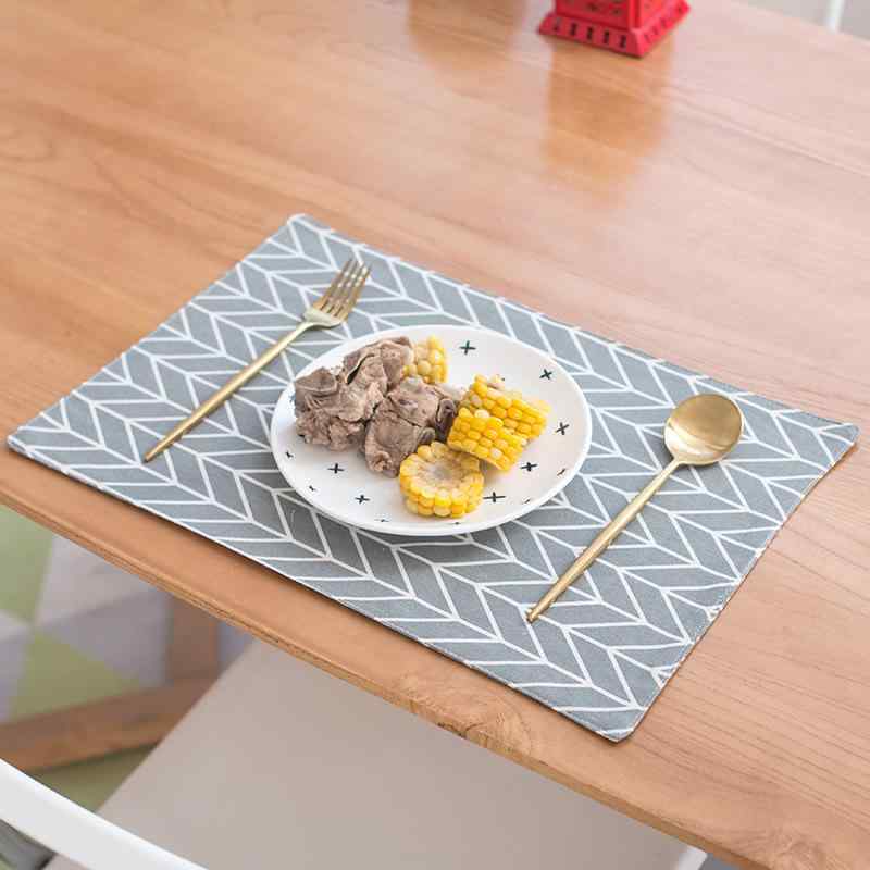 テーブルマット ランチョンマット 北欧風 布製 幾何学模様 ポリエステル 70% グレー 菱形 断熱マット
