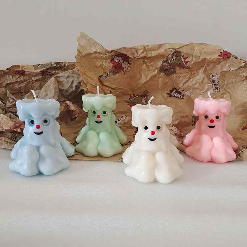 アロマキャンドル スノーマン モンスター 豆蝋 乳白色 黒琥珀 ジンジャーリリー ブルー ベルガモット セージ シーソルト 黒杉 ジュニパー 英国梨 フリージア サンダルウッド 夏の海風 春風 クリスマスツリー 松林 ギフト プレゼント