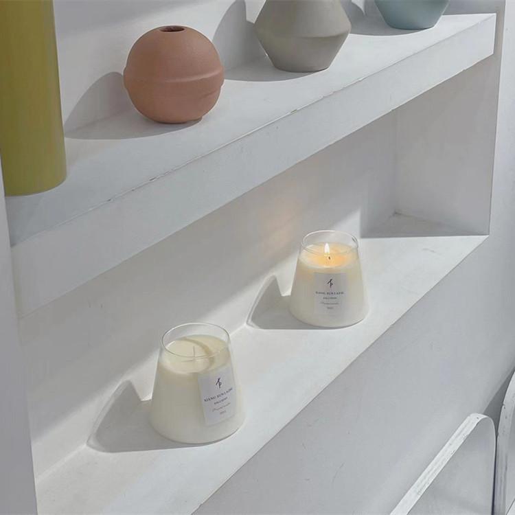 アロマキャンドル 寝室用 ロマンチックアロマ 実用的 ギフト 置き物 チュベローズ アンジェリカ ブラックベリー 月桂樹 ブラックシダー 杜松 無人地帯のバラ シルバーマウンテン スプリング セージ シーソルト 開運シトラス ウード ベルガモット ブラッ