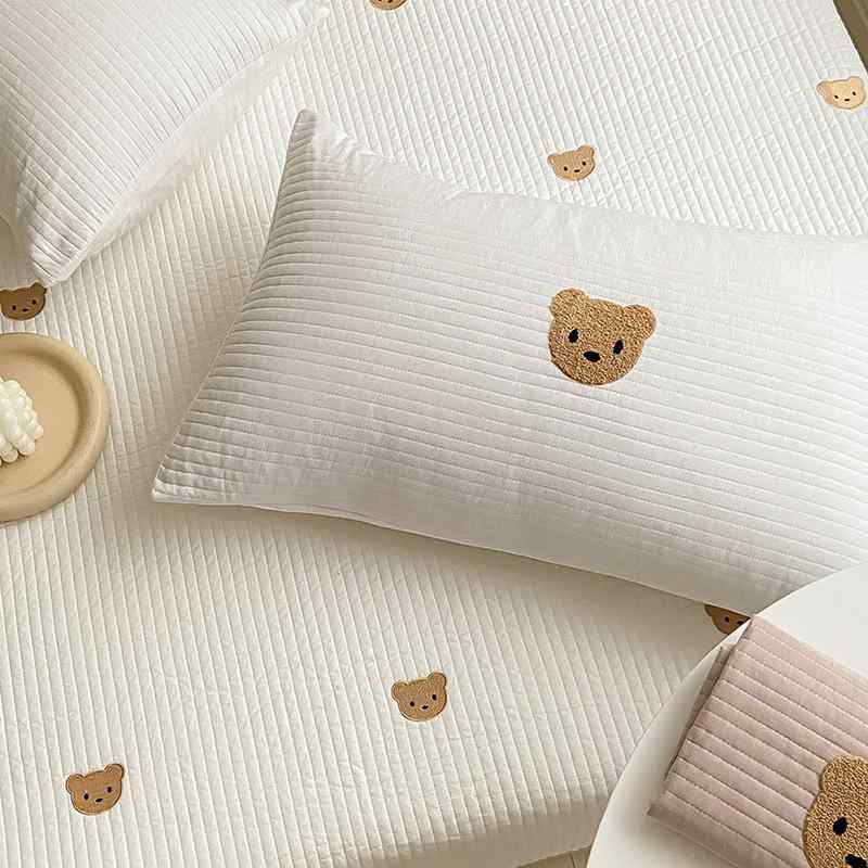 Fabrics - 枕カバー 子供用 全綿100% かわいい 小熊 刺繍 ウォッシャブル 白/茶色 48*74/30*50/40*60