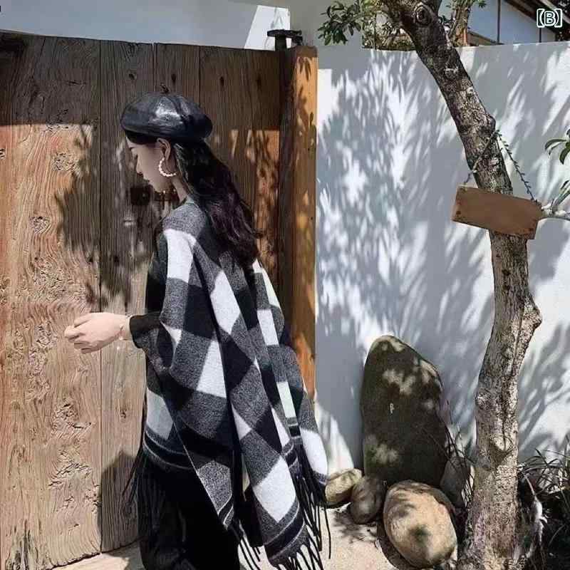 ショール レディース 秋冬 格子柄 ファッション 暖かい ストール アウター 旅行 おしゃれ 高級感 カジュアル 水墨画風 カエデ柄 ブラック系