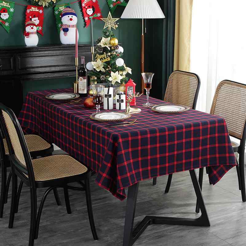 テーブルクロス クリスマス柄 新年柄 テーブルマット 長方形 北欧風 おしゃれ 滑り止め 90×140cm 110×110cm リビング ダイニング インテリア 美化 飾り 麻混紡