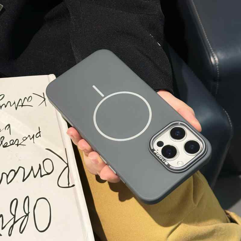 スマホケース iPhone16ProMax iPhone15 iPhone14 iPhone13 iPhone12 ケース ハードケース 耐衝撃 磁気 マグネット 傷防止 指紋防止 グレージュ ブラック カーキ パープル ブルー