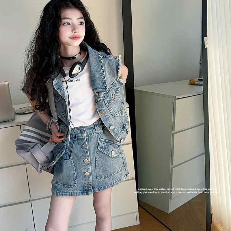 子供服 女の子 デニム セットアップ ベスト スカート 夏 ノースリーブ 中学生 高学年 薄手 ブルーデニム ピンク 120 130 140 150 160 170