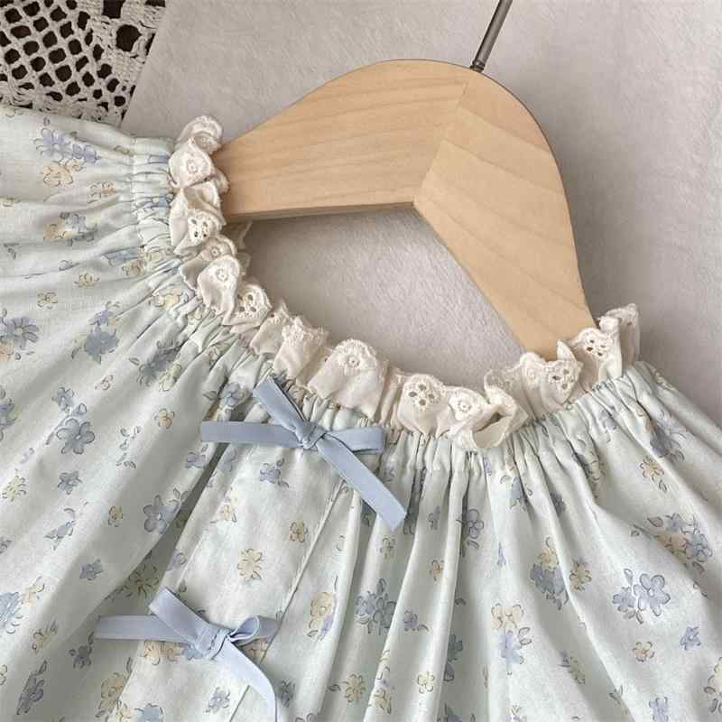 子供服 女の子 半袖シャツ ＆ パンツ 上下セット 小花柄 レース 薄手 ベビー 快適 かわいい おしゃれ 夏