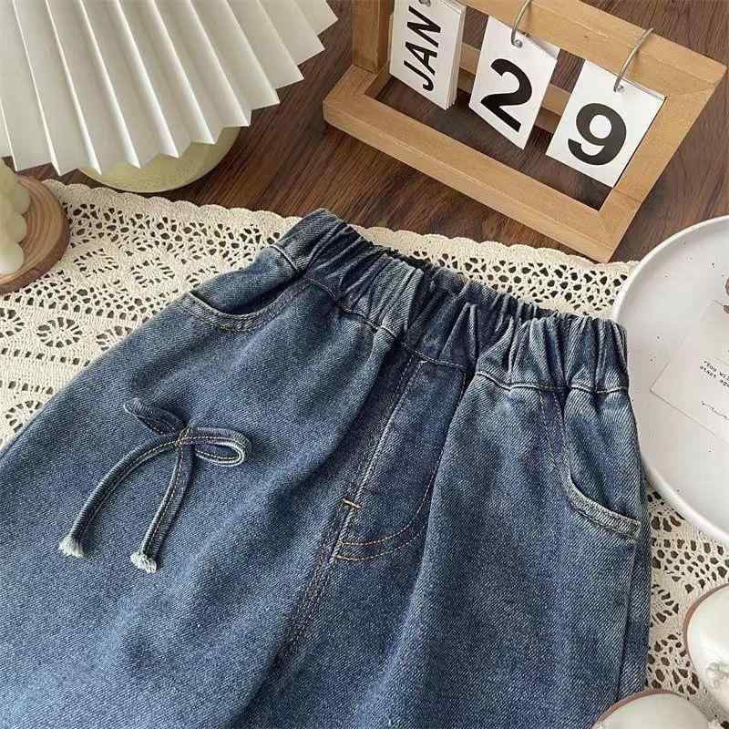 乐天商城 - キッズ 女の子 デニムパンツ ジーパン 春秋 韓国風 バタフライ かわいい 柔らかい 80cm 90cm 100cm 110cm 120cm ゆったり ストレート ズボン ガールズ 子供 ベビー 幼児