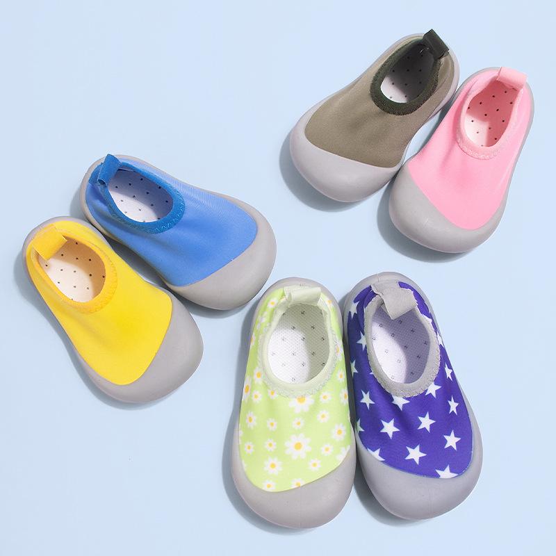 キッズ 溯溪シューズ ビーチサンダル ベビー 幼児 男の子 女の子 柔らかい靴底 滑り止め 通気性 春夏