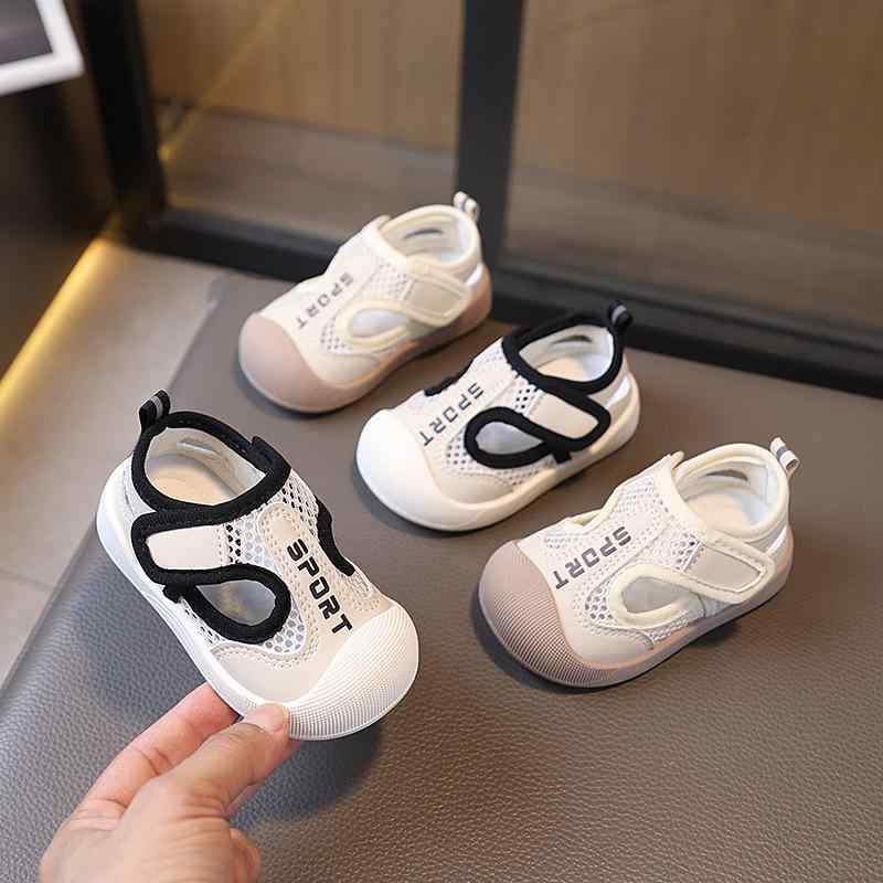 サンダル キッズ 子供 女の子 メッシュ 通気性 涼しい 夏用 ベビー 包頭 ビーチ サンダル 男の子 幼児 ..