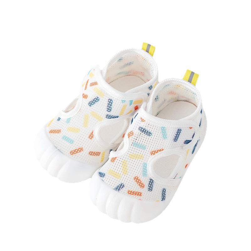 ベビー サンダル メッシュ スニーカー マジックテープ 滑り止め 通気性 グレー アイボリー ブルー ピン..