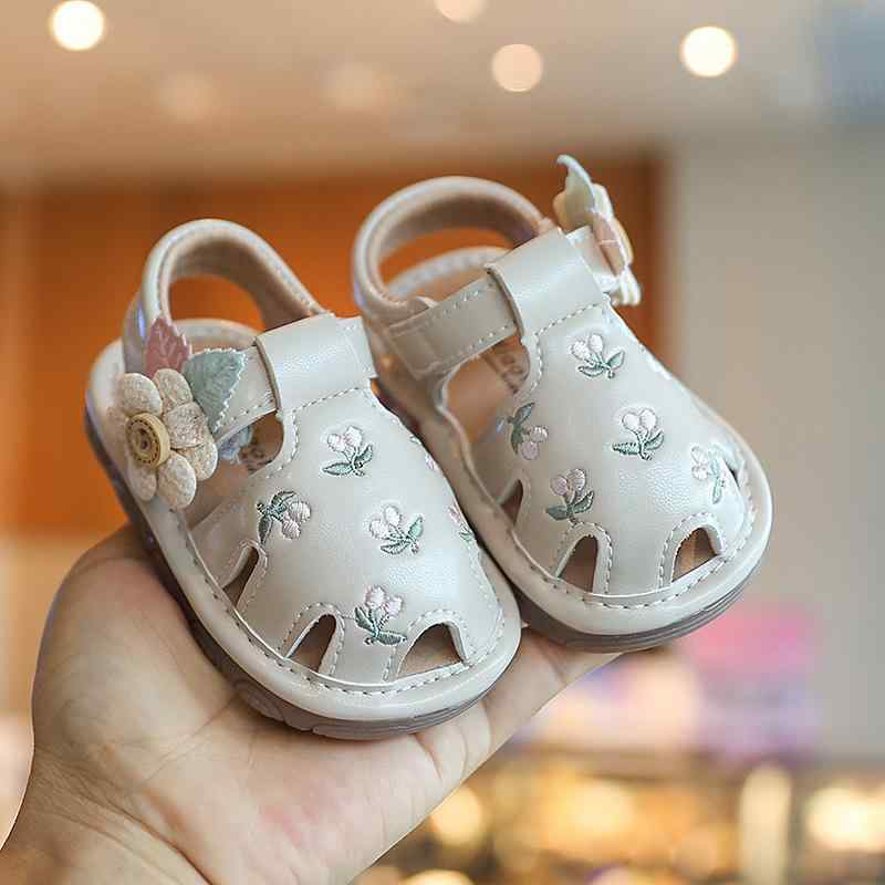 ベビー サンダル 女の子 12-36ヶ月 プリンセス風 笛付き 靴 音が鳴る 人工PU 通気性 滑り止め ベージュ..