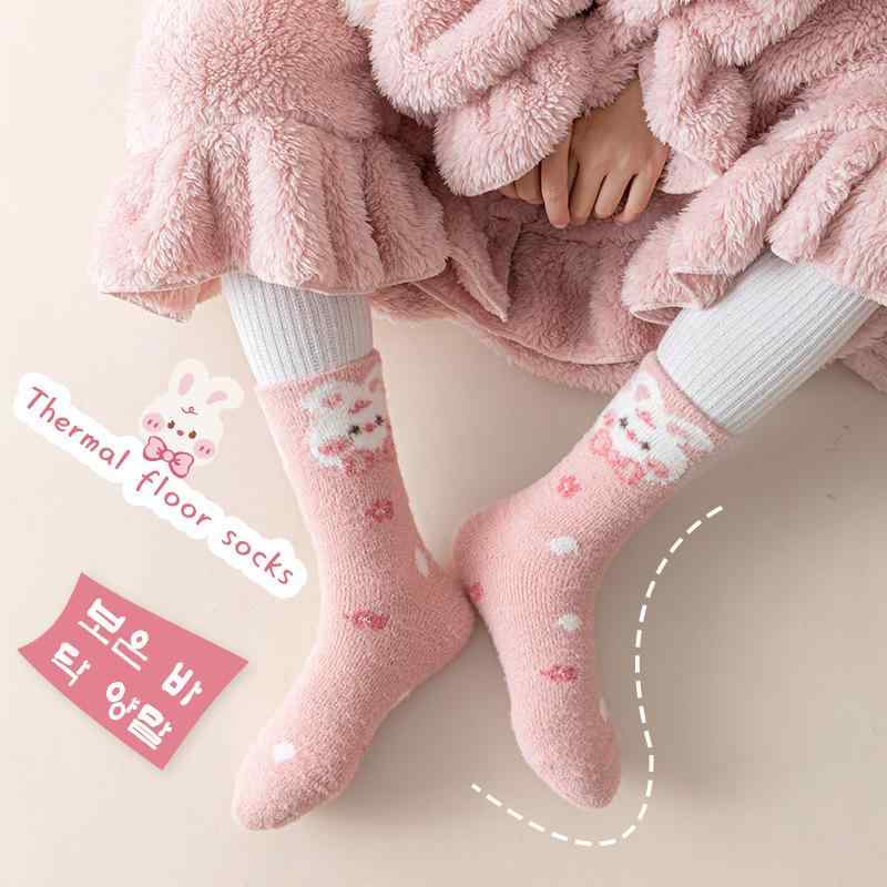 靴下 子供用靴下 冬用 厚手 裏起毛 タオル地 スリープソックス あったか ベビーソックス サンゴフリース 女の子 キッズ Mサイズ 3歳 4歳 5歳 Lサイズ XLサイズ ストライプ 格子柄 カートーン アルファベット ポリエステル