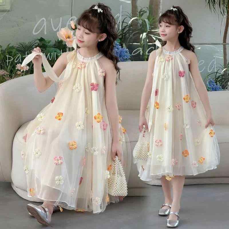ワンピース 女の子 子供服 キッズ サマー ホルターネック チュール プリンセス ドレス 春夏・スタイル: 韓国風・素材: 綿混紡・カテゴリー: キャミソールワンピース・安全基準: B類・主な素材: ポリエステル100%・対象年齢: 中大童(8歳以上)・スカートシルエット: Aライン・カラー展開: 百花紛飛・サイズ展開: 90, 100, 110, 120, 130, 140, 150