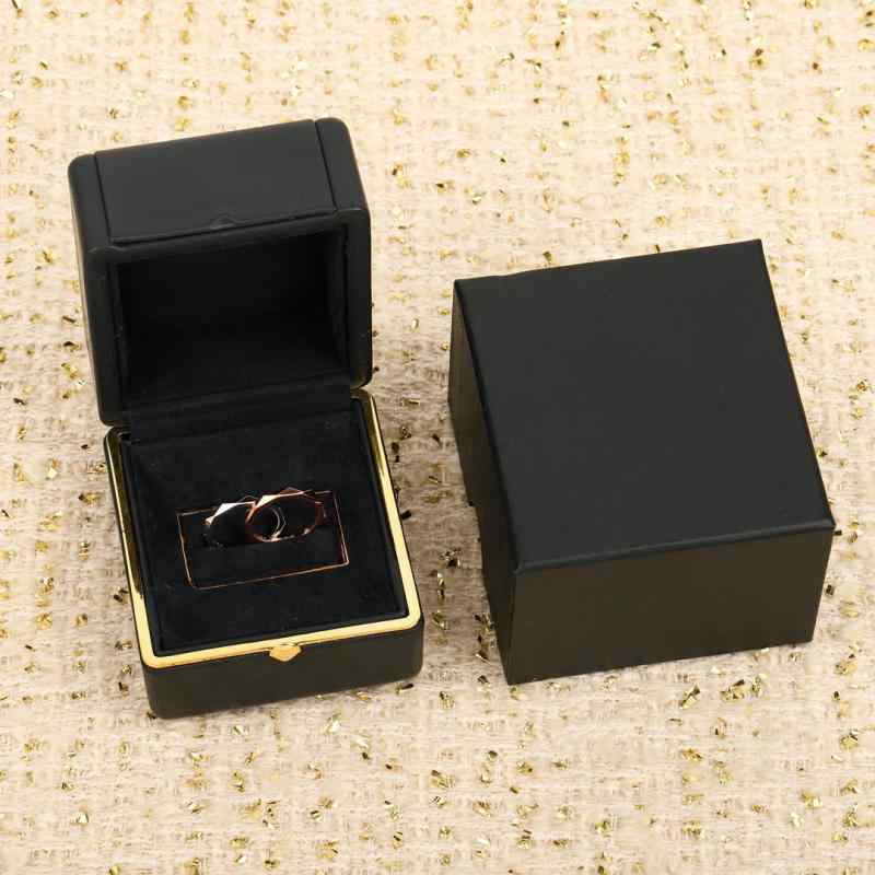 指輪 レディース メンズ ペアリング V金 幾何学模様 白金色 ローズゴールド ファッションリング エレガント 5号 6号 7号 8号 9号